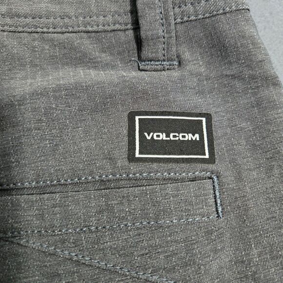 Volcom Men 38 Surf & Turf Gray 2 Way Stretch Flat Front Shorts - Picture 7 of 13